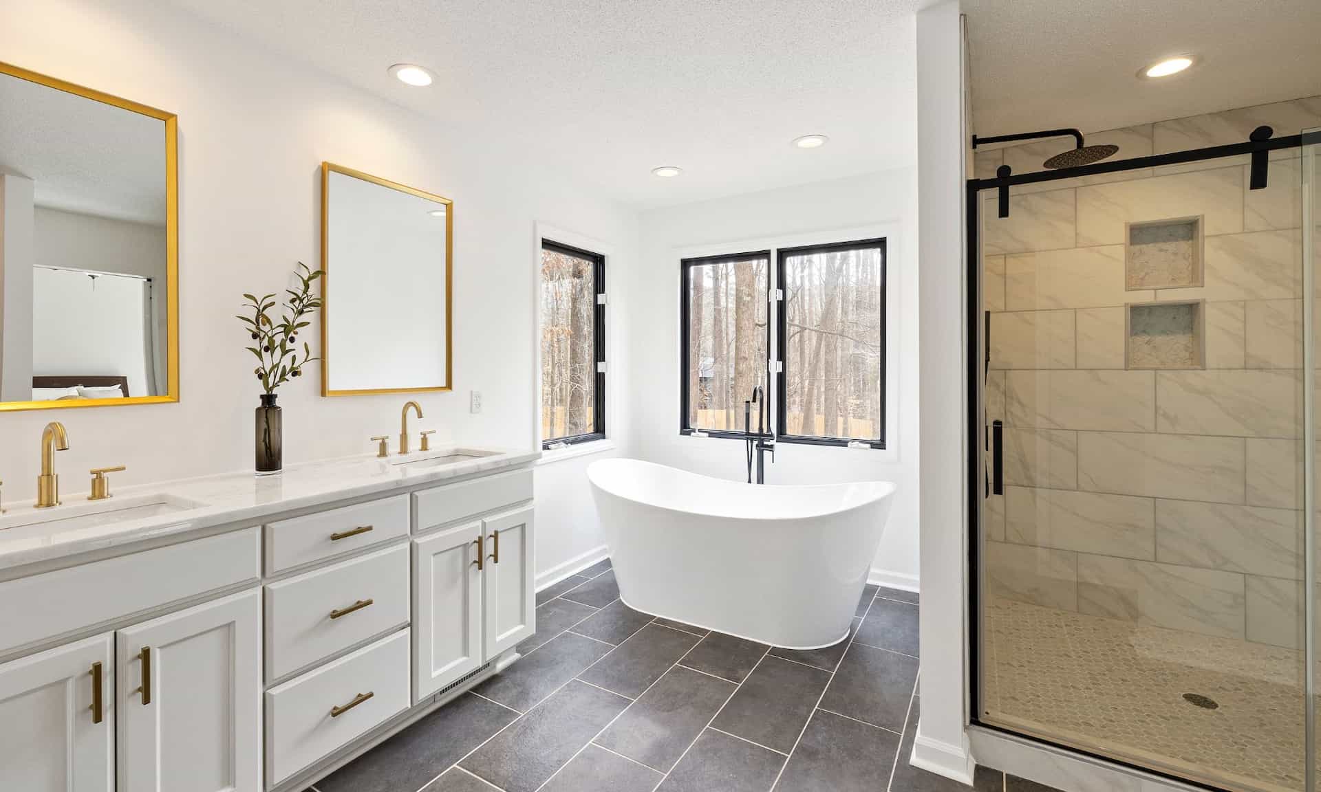 bathroom image